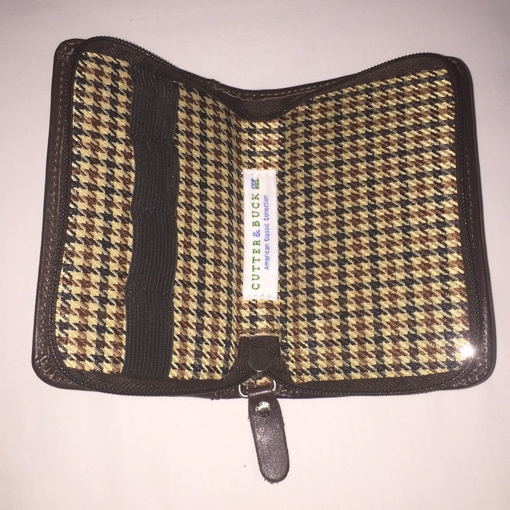 Cutter & Buck Wallet - Picture 3 of 7